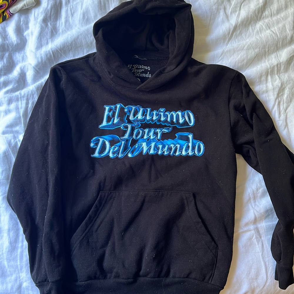 Bad Bunny El Ultimo Tour Del Mundo Hoodie